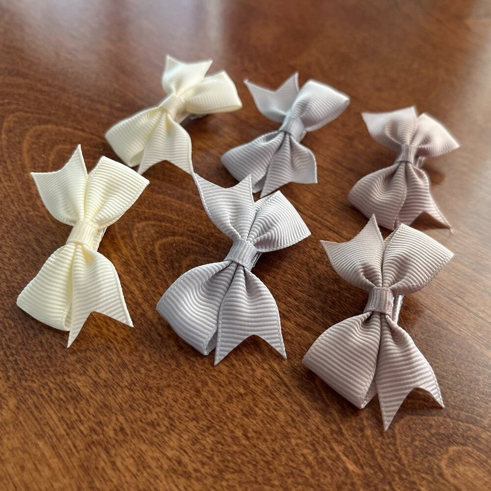 Neutral pastel bow hair clips NWOT